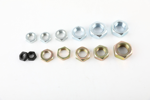 Tuercas Hexagonales Delgadas DIN439 Zincadas 