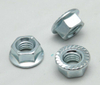 Tuercas con brida hexagonal HDG de acero al carbono con dentado DIN6923