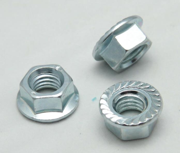 Tuercas con brida hexagonal HDG de acero al carbono con dentado DIN6923